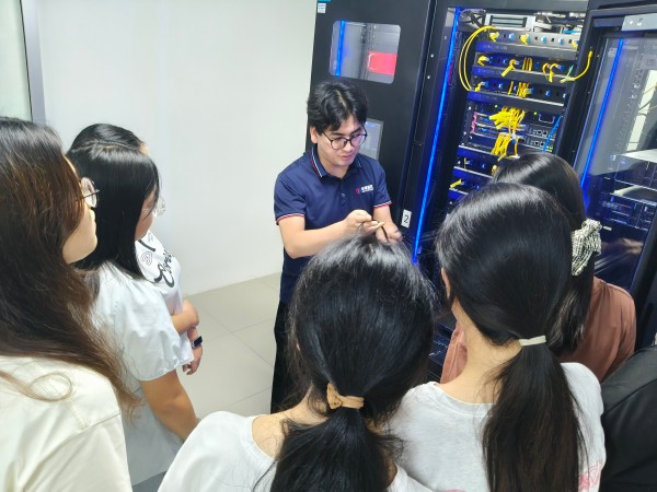 1759199581680278.jpg 1.jpg